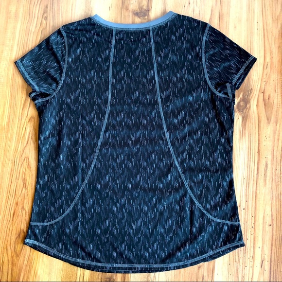 NWOT St. John’s Bay Shirt Active Petite Medium - Picture 2 of 12